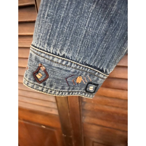 CHICOS Denim Jacket with Embroidered Accents (Size 2) - Picture 4 of 10